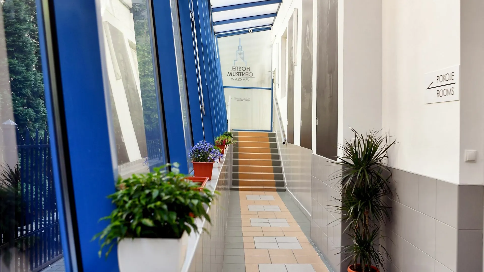 Warsaw Hostel Centrum Private Rooms & Dorms