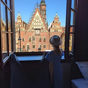 https://quantum-hostel.hotelswroclaw.com