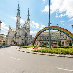 P&o Plac Zbawiciela Warsaw