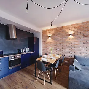 https://apartments-river-view.hotelswroclaw.com